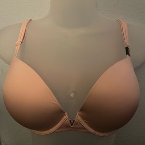 Victoria’s Secret push-up Bra